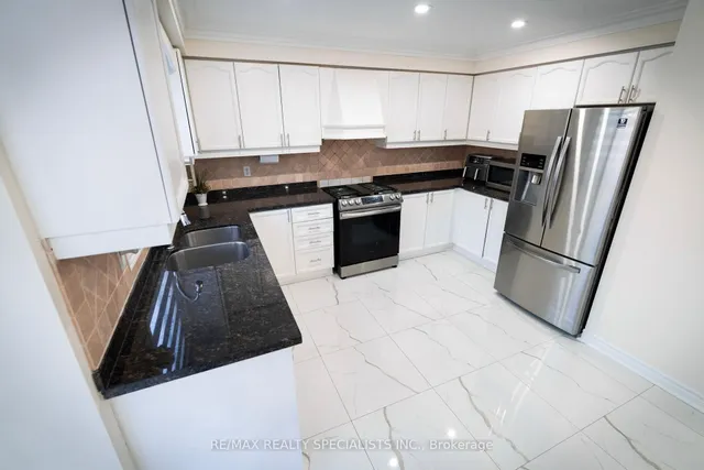 Additional image 15 of 11 Foxmere Rd