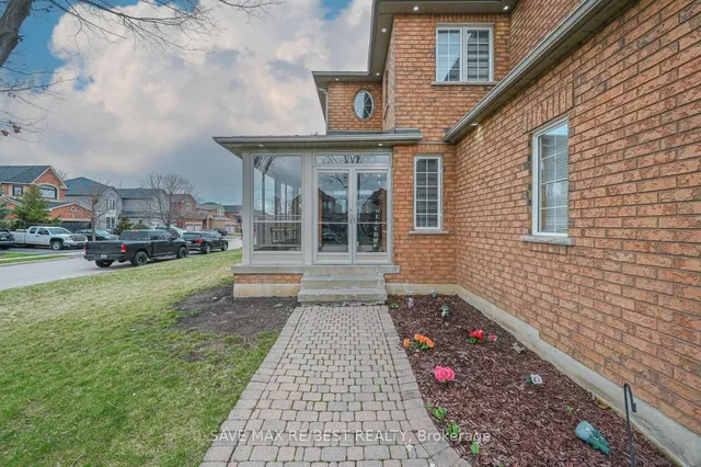 Additional image 5 of 29 Baccarat Cres