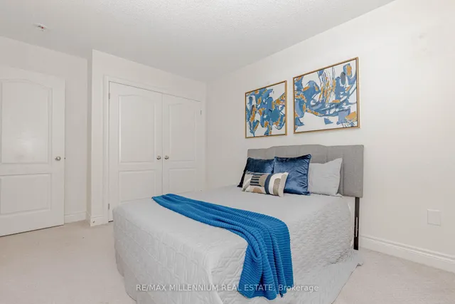 Additional image 36 of 1238 Bowell Cres