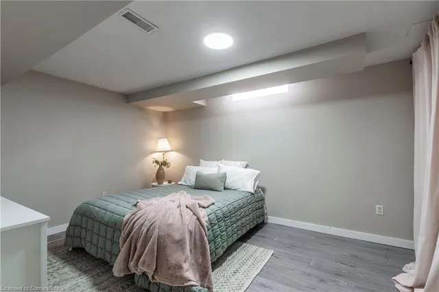 Additional image 40 of 112 Wexford Cres