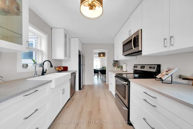 Additional image 9 of 92 GLENDALE Ave