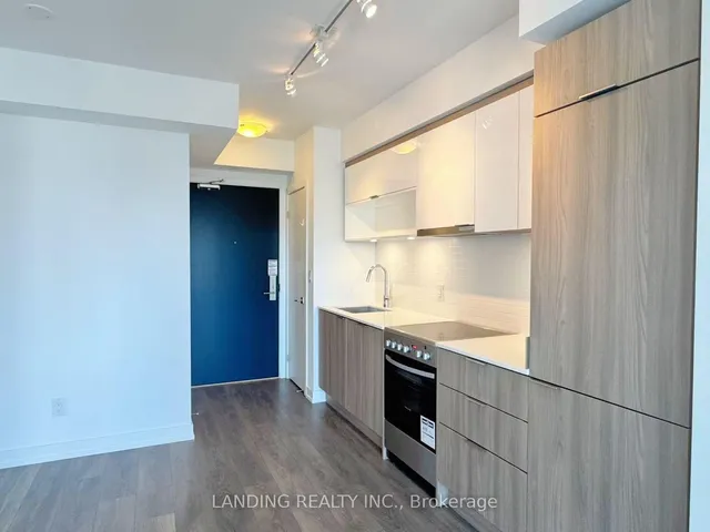 Additional image 3 of 159 Wellesley St Unit 1610