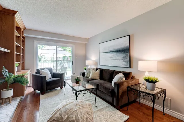 Additional image 11 of 2053 Deer Run Ave