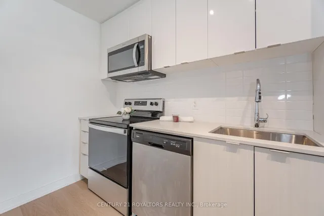 Additional image 20 of 859 The Queensway N/A Unit 509