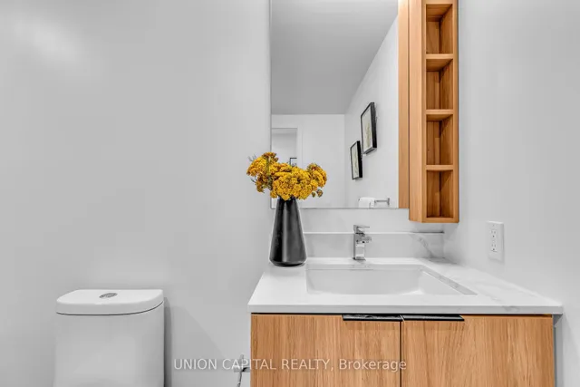 Additional image 9 of 82 Dalhousie St Unit 1803