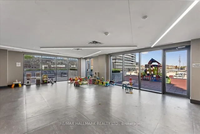 Additional image 30 of 5033 Four Springs Ave Unit 412