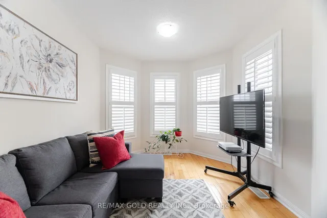 Additional image 35 of 103 Commuter Dr