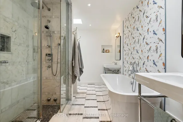 Additional image 39 of 27 1/2 Dunbar Rd