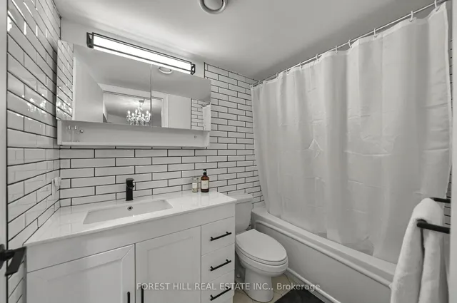 Additional image 21 of 119 Merton St Unit 215