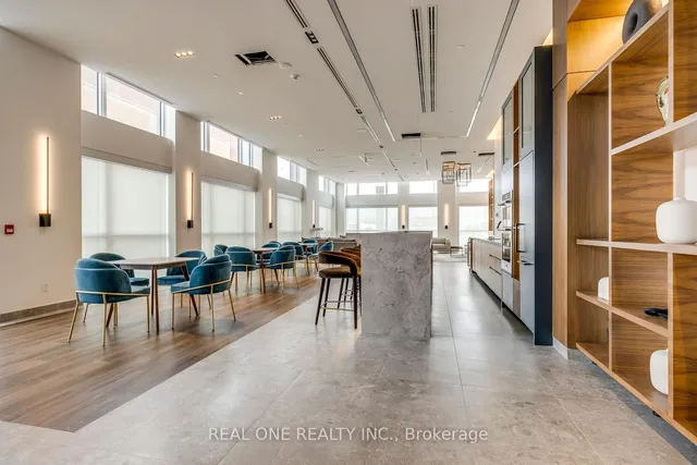 Additional image 42 of 509 Dundas St Unit 815