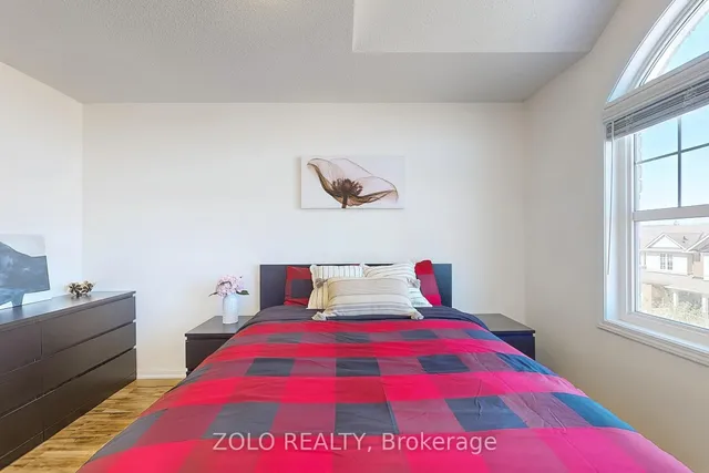 Additional image 27 of 201 Woodley Cres