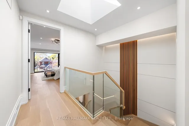 Additional image 20 of 118 Airdrie Rd