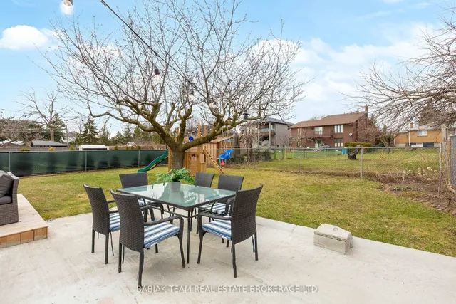 Additional image 34 of 62 Burr Ave