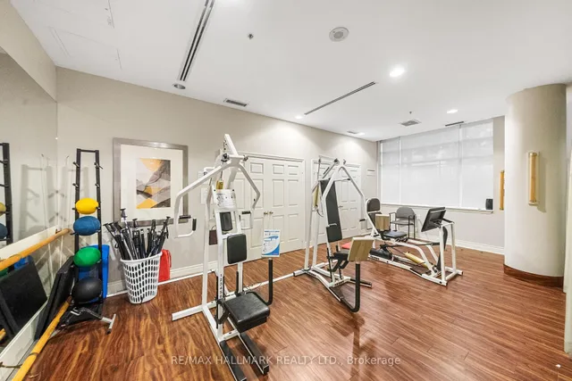 Additional image 36 of 12 Rean Dr Unit 403