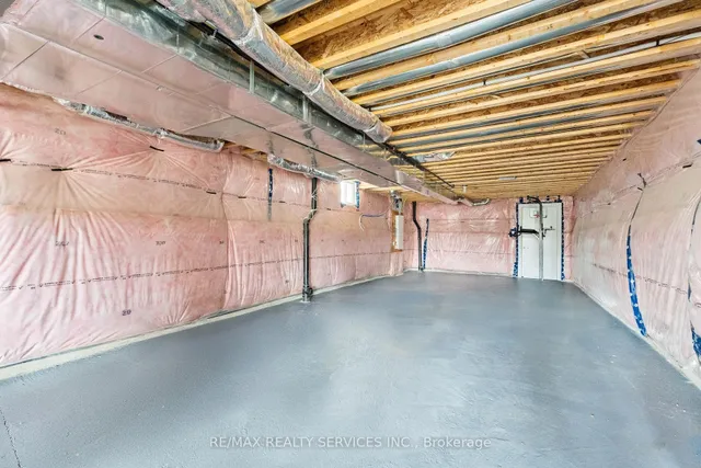 Additional image 46 of 229 Agro St