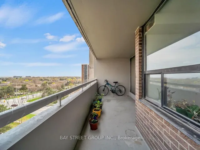 Additional image 35 of 18 Knightsbridge Rd Unit 1003