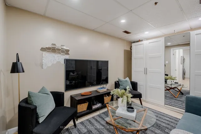 Additional image 17 of 10 Buller Ave Unit TH11