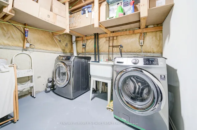 Additional image 43 of 157 Cinrickbar Dr