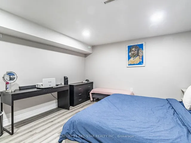 Additional image 40 of 80 Coral Gable Dr