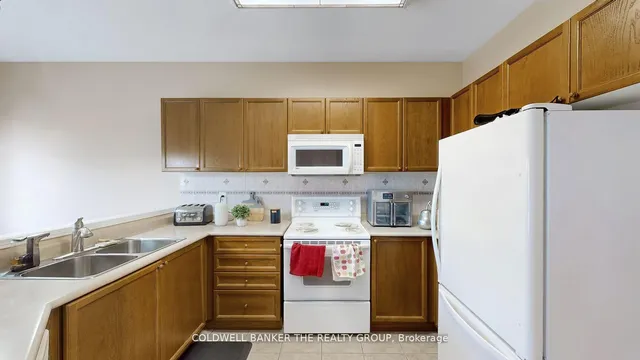 Additional image 10 of 5 Collingwood Ave