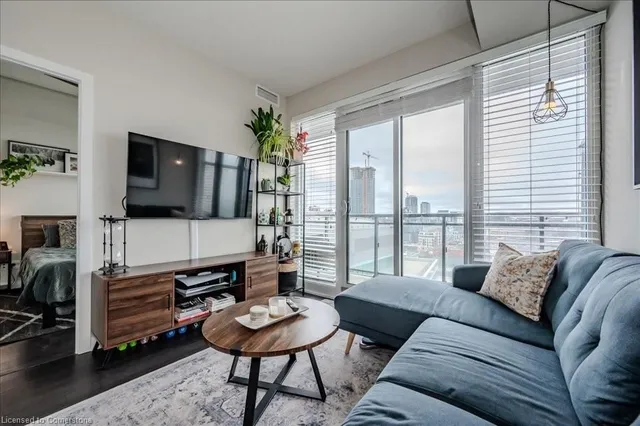 Additional image 23 of 85 Duke St Unit 1412