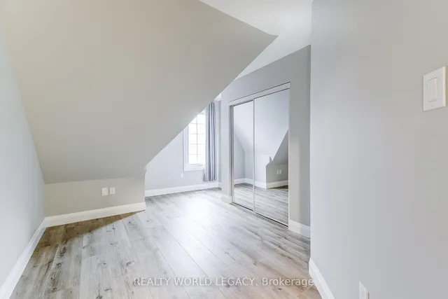 Additional image 4 of 2055 Walker's Line Unit 240