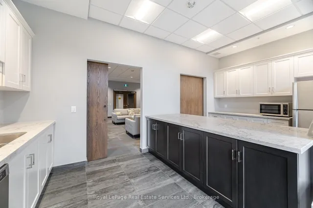 Additional image 37 of 30 Hamilton St Unit 205