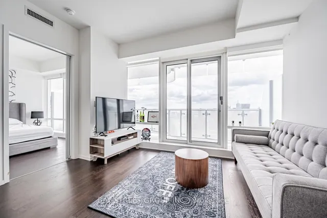 Additional image 11 of 1 Bloor St Unit 5105