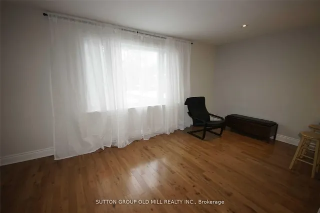 Additional image 10 of 112 Stephen Dr