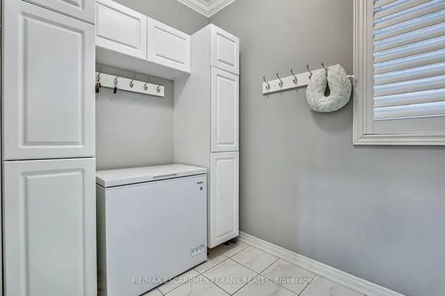 Additional image 21 of 30 Curran Rd