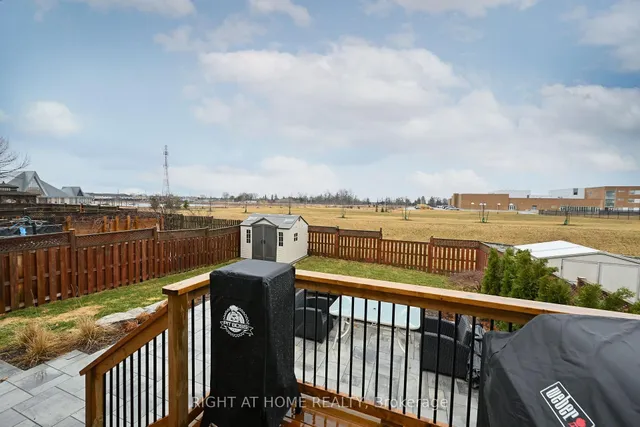 Additional image 37 of 27 Turquoise Dr