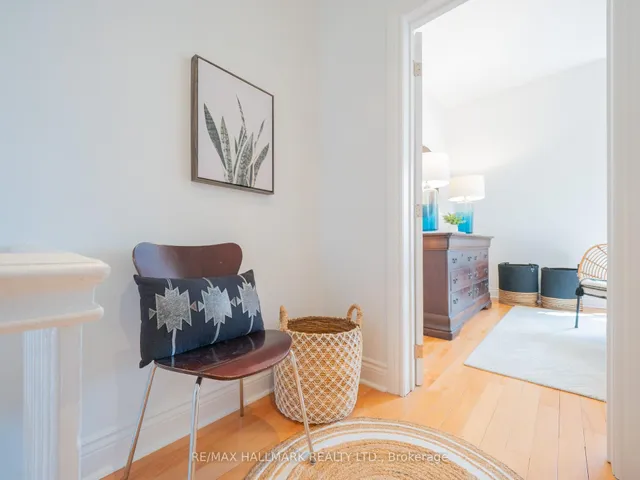 Additional image 28 of 142 Heward Ave