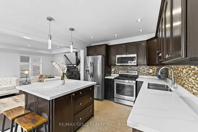 Additional image 8 of 15 Agricola Rd