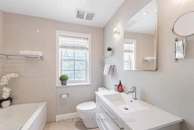 Additional image 17 of 4 Caribou Rd