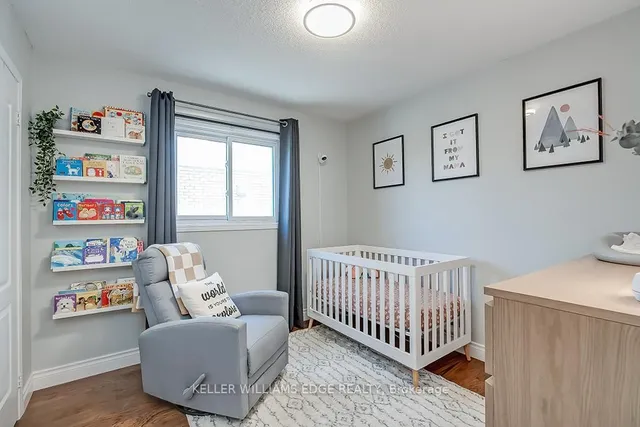 Additional image 23 of 58 Laurendale Ave