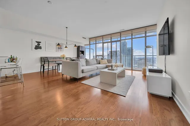 Additional image 28 of 33 Charles St Unit 3306