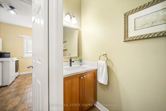 Additional image 26 of 5449 Valleyhigh Dr