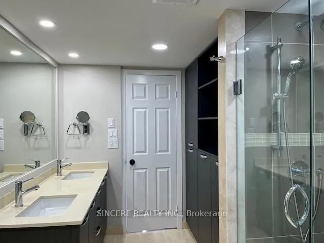 Additional image 13 of 85 Skymark Dr Unit 1005