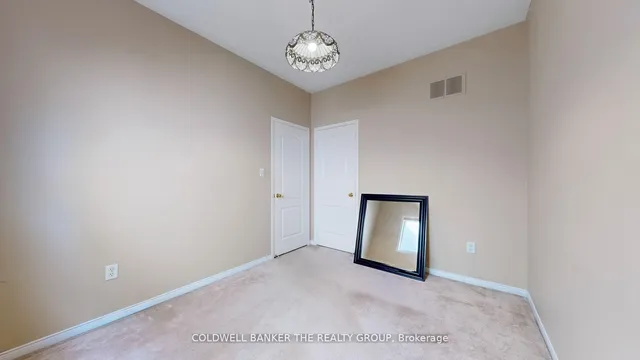 Additional image 26 of 5 Collingwood Ave