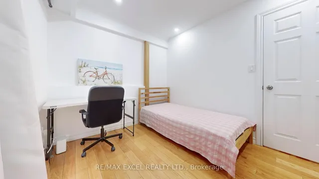 Additional image 13 of 74 Truro Cres