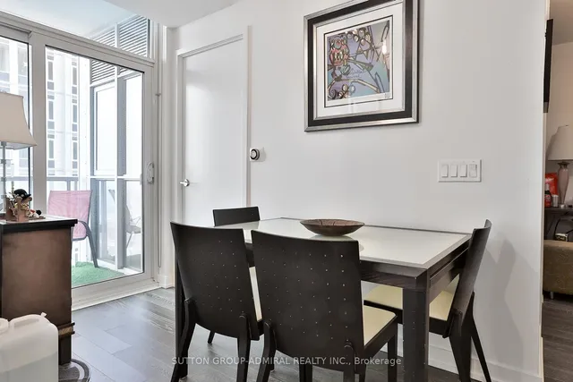 Additional image 15 of 1 Yorkville Ave Unit 4902