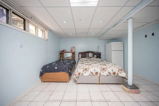 Additional image 37 of 4 Benstrow Ave