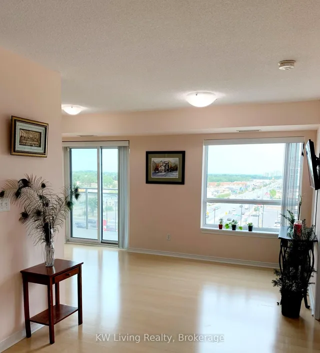 Additional image 9 of 215 Queen St Unit 810