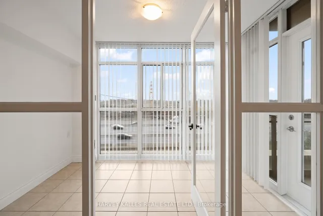 Additional image 18 of 3 Marine Parade Dr Unit 507