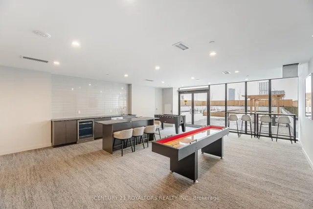 Additional image 7 of 859 The Queensway N/A Unit 509