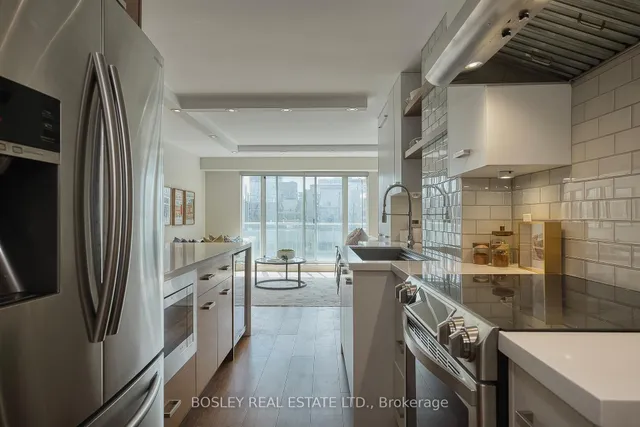 Additional image 12 of 50 Lombard St Unit 2104