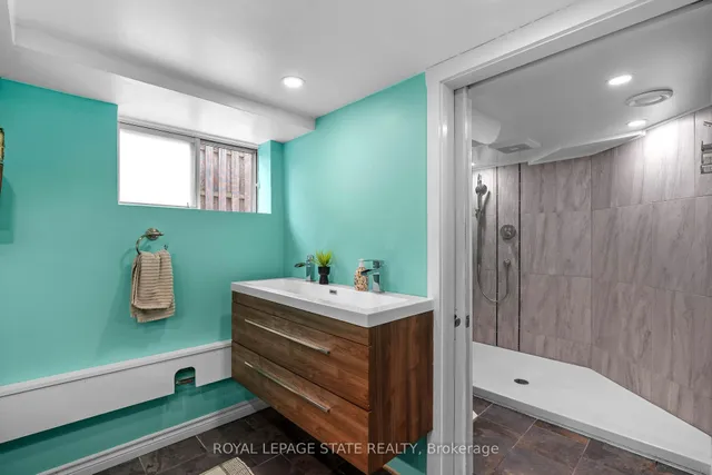 Additional image 23 of 46 East 38th St
