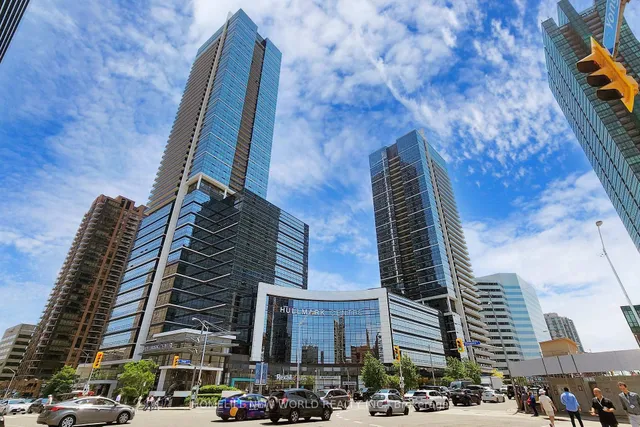 5 SHEPPARD Ave Unit 2825