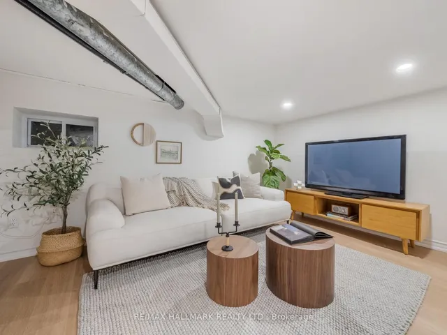 Additional image 32 of 24 Meadow Ave