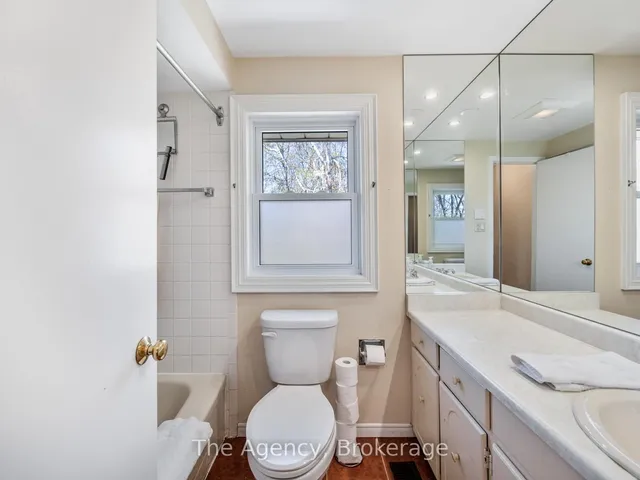 Additional image 25 of 2153 Devon Rd